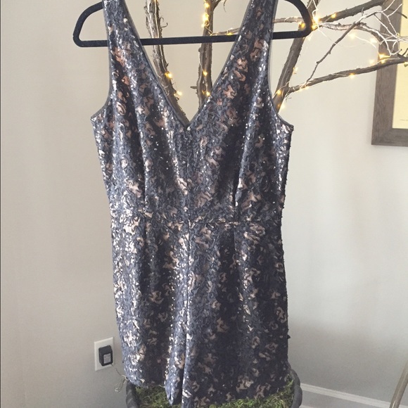 BCBGMAXAZRIA Black Romper Olsen Sequin - Picture 2 of 4