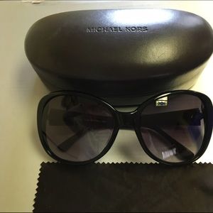 Authentic Michael Kors Sunglasses Side silver logo