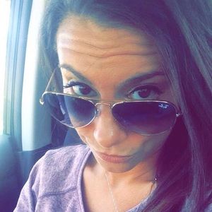 Meet your Posher, Marisa