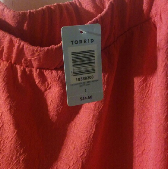 Plus Size Skater Skirt - Picture 2 of 2