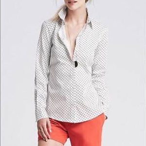 Banana Republic Non-iron Fitted shirt