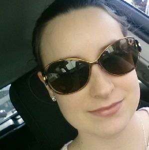 Meet your Posher, Renae