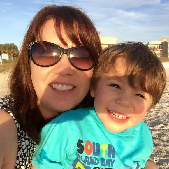 Meet your Posher, Angela