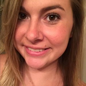 Meet your Posher, Mollee