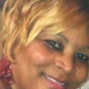 Meet your Posher, Gwen