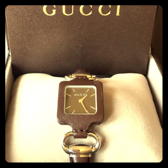 SALE Gorgeous authentic Gucci watch , Price firm
