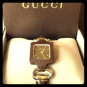 SALE Gorgeous authentic Gucci watch , Price firm