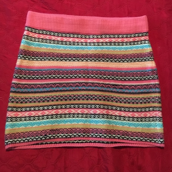 Mossimo Large multi-color skirt