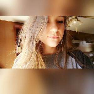 Meet your Posher, Janessa