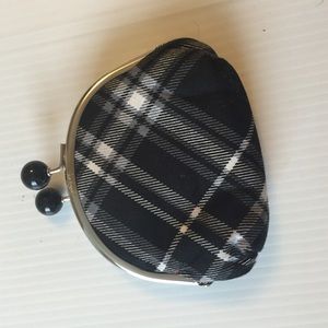 Thirty one change wallet