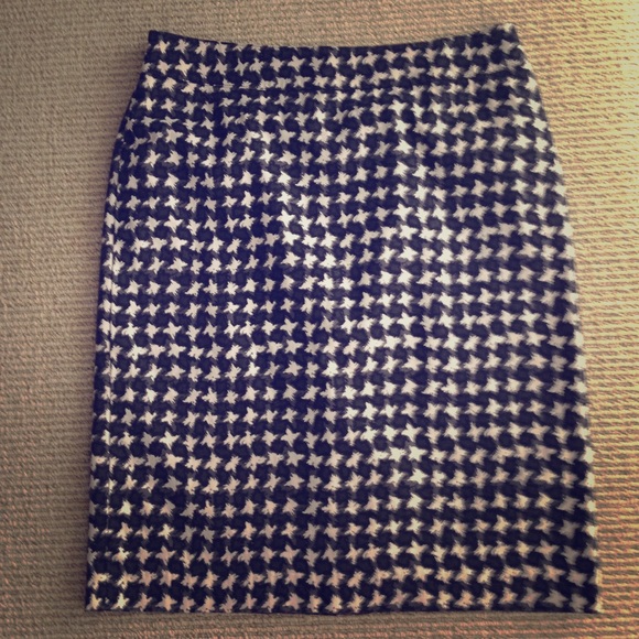 Talbots houndstooth pencil skirt