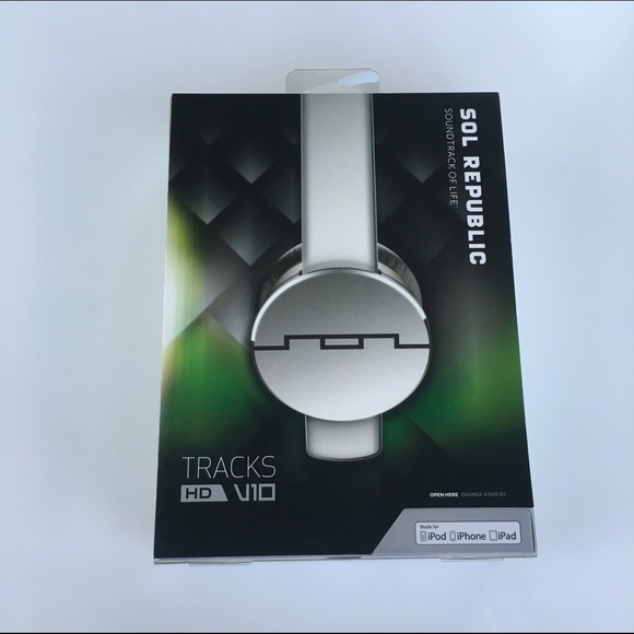 SOL REPUBLIC silver headphones