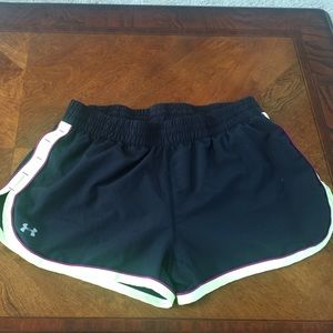 Super cute UA shorts!! ❤️