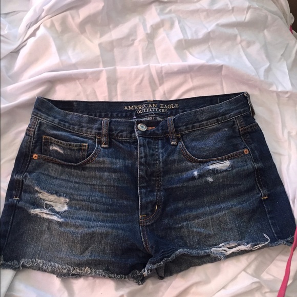 Never been worn American Eagle high waisted shorts