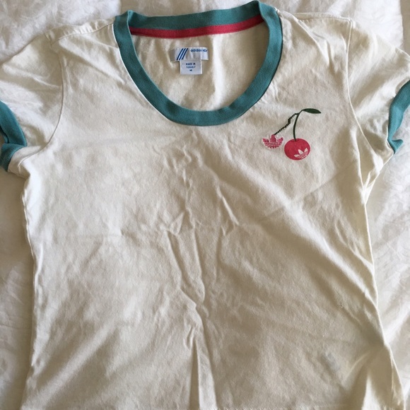 Vintage Adidas shirt - cute M