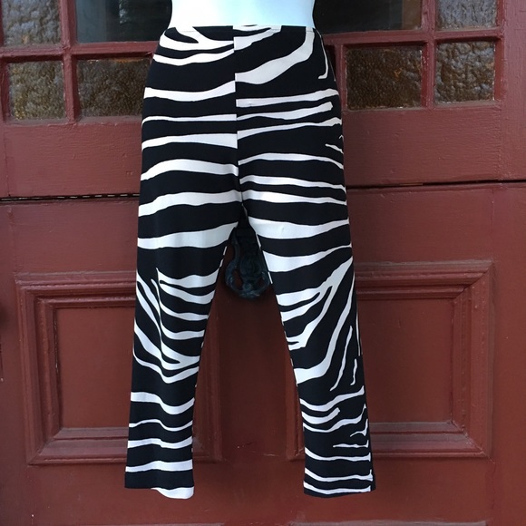 NORMA KAMALI EVERLASTING  ZEBRA STRIPED LEGGINGS