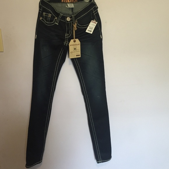 Skinny jeans