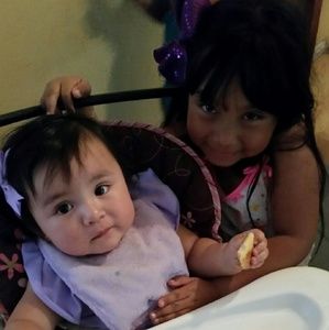 Meet your Posher, Angela