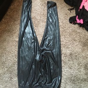 Xs leather leggings