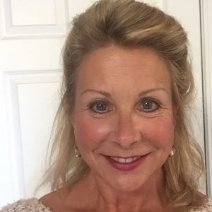 Meet your Posher, Catherine