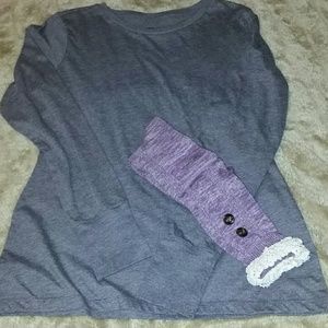 Maurices Long-sleeved T-shirt