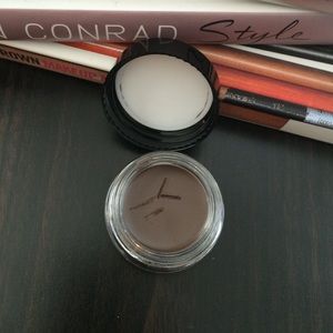 Anastasia Dipbrow Pomade in Chocolate