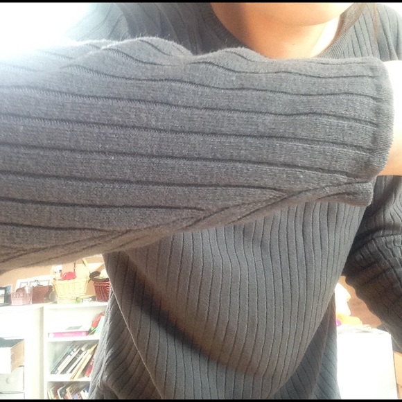 Grey, ribbed long sleeve sweater - Picture 4 of 4