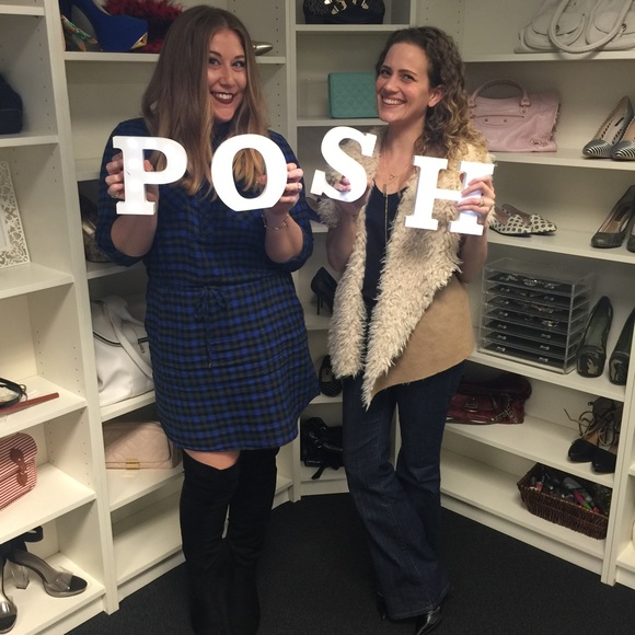 Welcome to my closet! - Picture 4 of 4