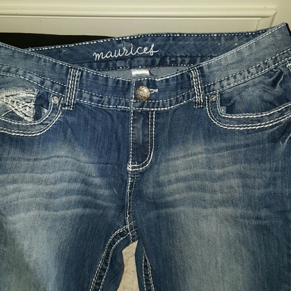 Maurices jeans