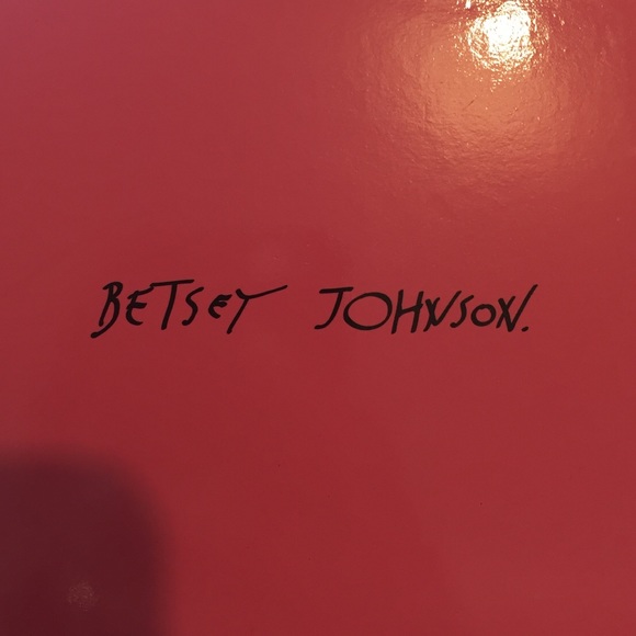 Betsey Johnson cheetah print heart watch - Picture 4 of 4