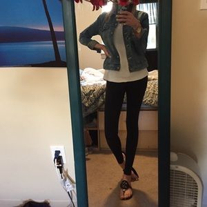 Levi's Women's Denim Authentic Trucker Jacket