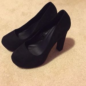 Black platform heels