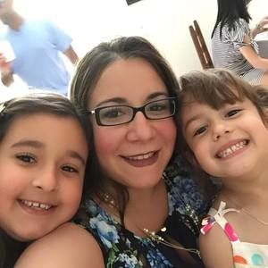 Meet your Posher, Maytee