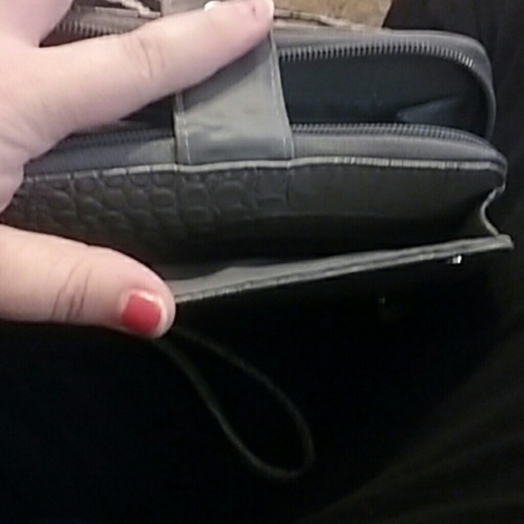 Wallet - Picture 2 of 4