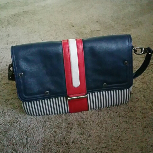 Charles & Keith shoulder bag