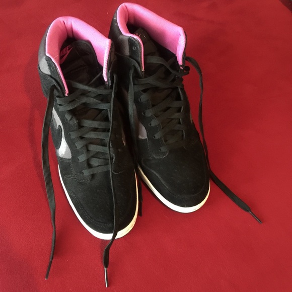 Nike Dunk Sky High size 9