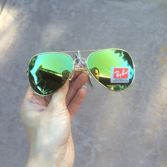 New limegreen aviators