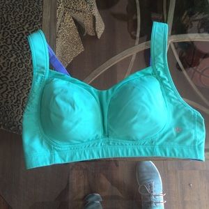 Lululemon Ta Ta Tamer Sports Bra
