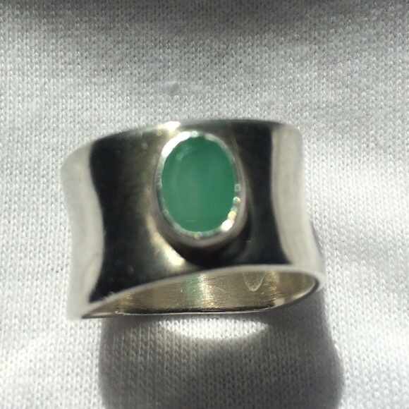 Sundance Emerald & Sterling Cigar Band Ring