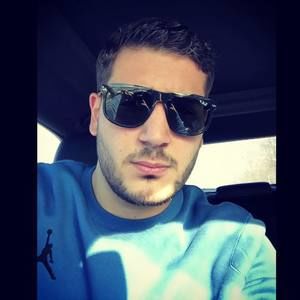 Meet your Posher, Mohamed bobo