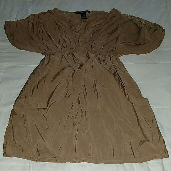 Taupe Flowy top