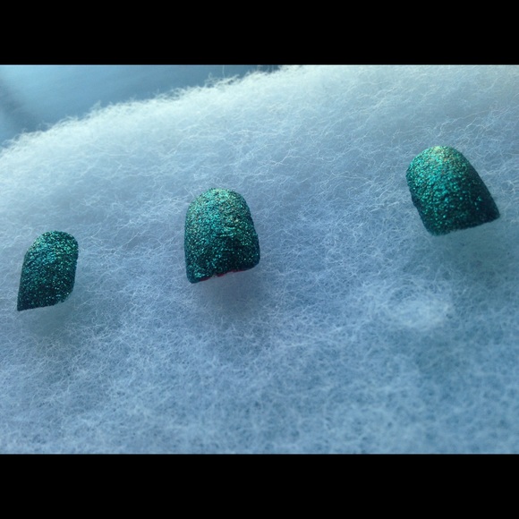 30 count  Glitter Acrylic Nails - Picture 3 of 3