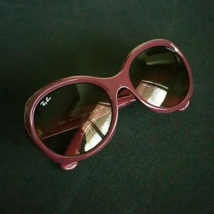 **Final Price**100% AUTHENTIC Ray-Ban Sunglasses