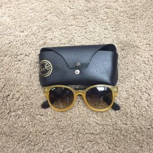Rayban 4141 rounded honey brown sunglasses