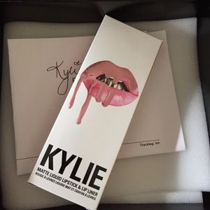 Kylie lip kit