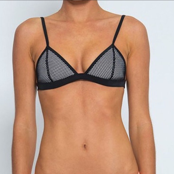 Black triangl bikini TOP.