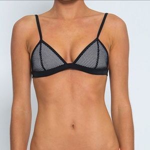 Black triangl bikini TOP.