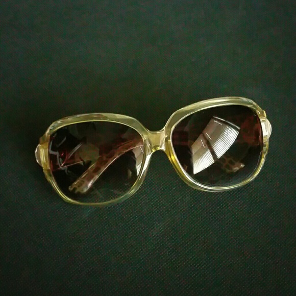 **Final Price**Kenneth Cole sunglasses