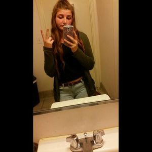 Meet your Posher, Victoria