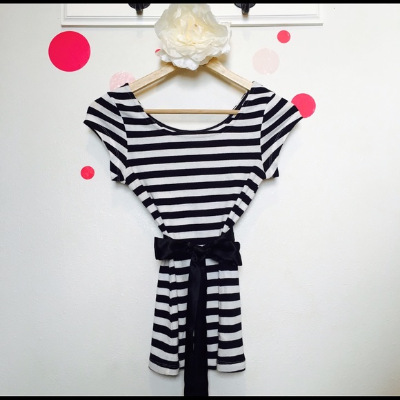 Black and White striped T!!